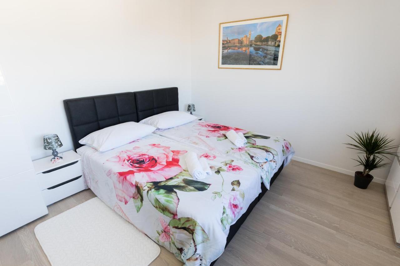 Studio Apartman Moonlight Ζαντάρ Εξωτερικό φωτογραφία