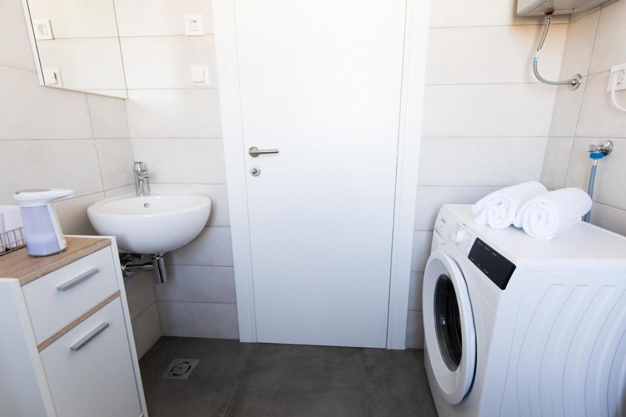Studio Apartman Moonlight Ζαντάρ Εξωτερικό φωτογραφία